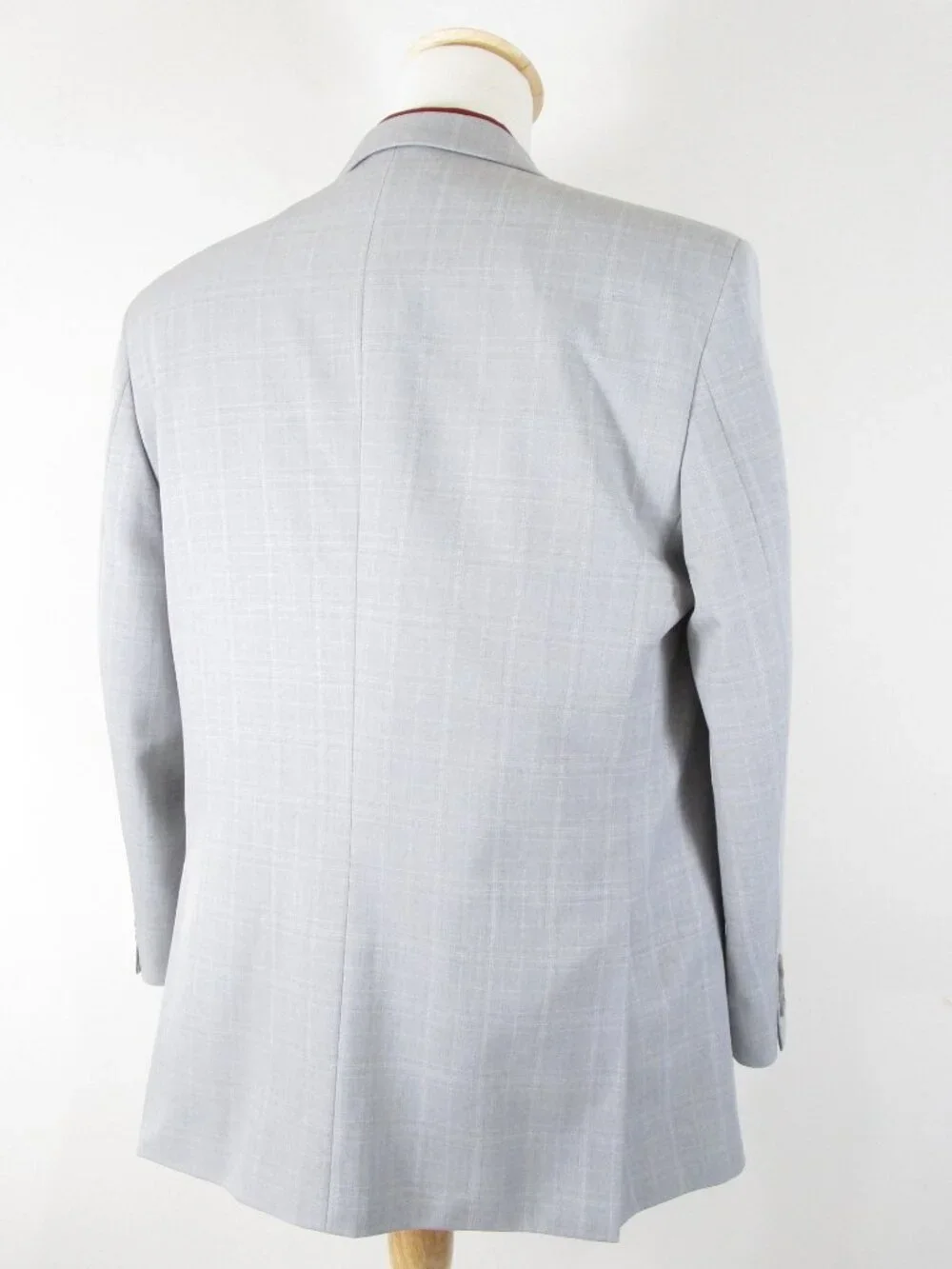 Saddlebred Mens Light Gray Plaid Two Button Suit Size 44R Pants 36 X 30